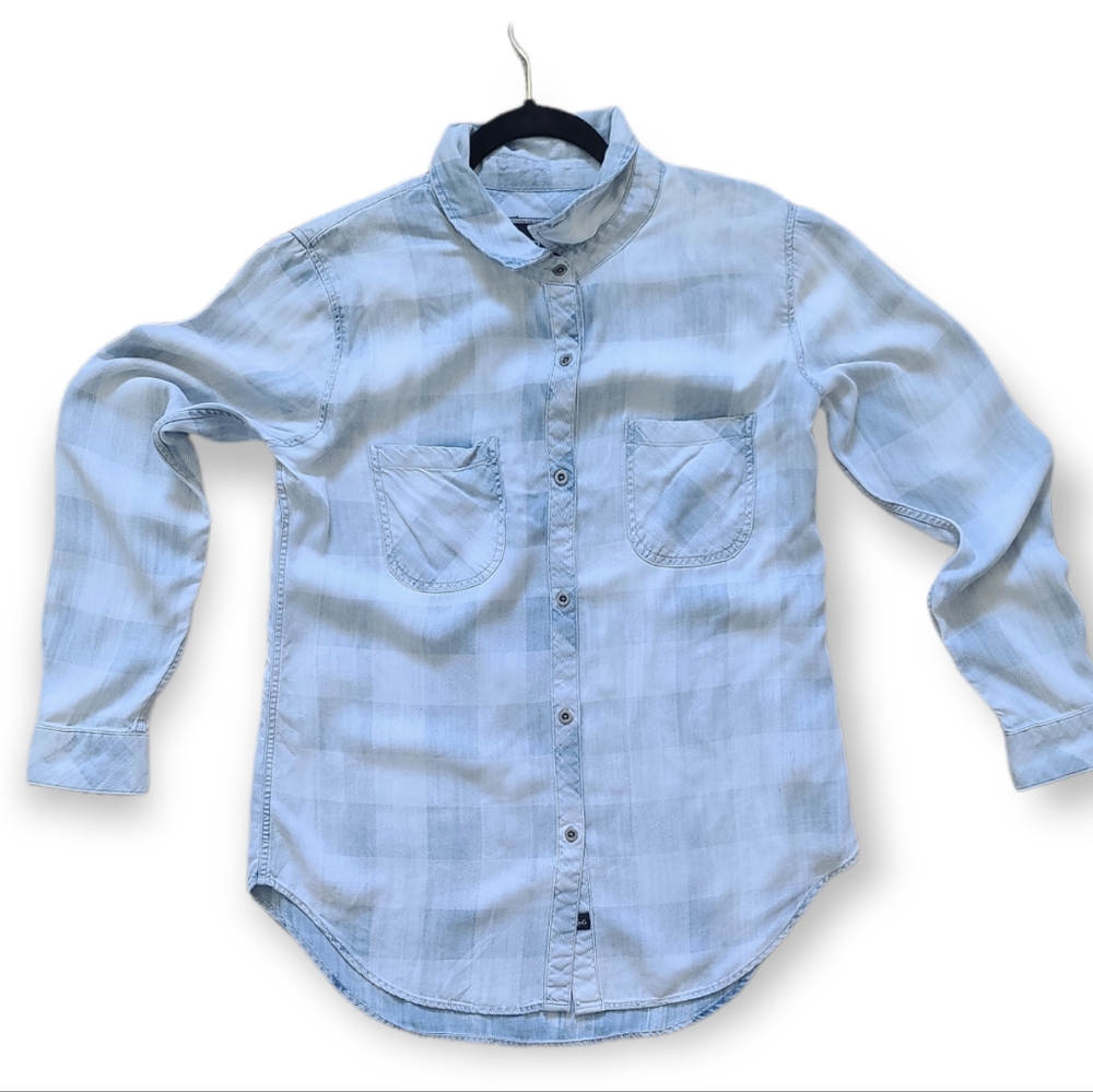 Rails Blue Denim Plaid Button Down Shirt